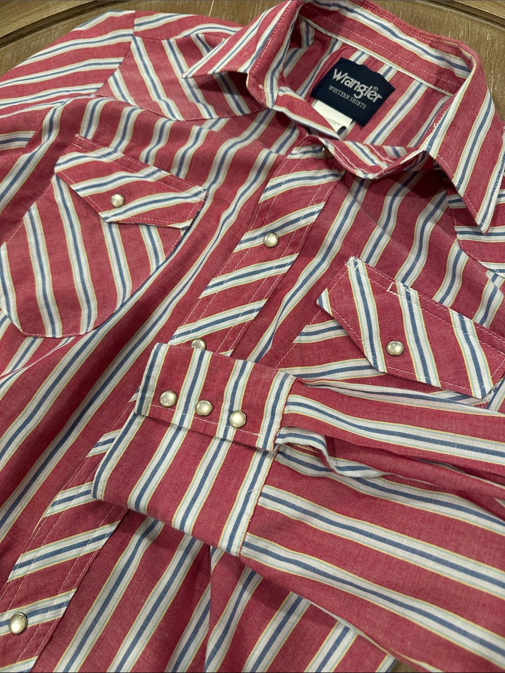 Vintage Wrangler Striped Western Pearl Snap Shirt Cowboy Red White